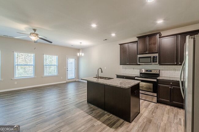 Building Photo - 4957 Elm Brook Dr