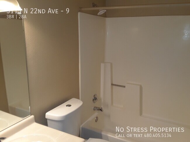 Building Photo - 5115 N 22nd Ave