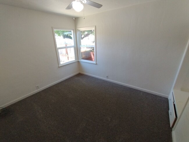 Building Photo - 229 El Vista Ave