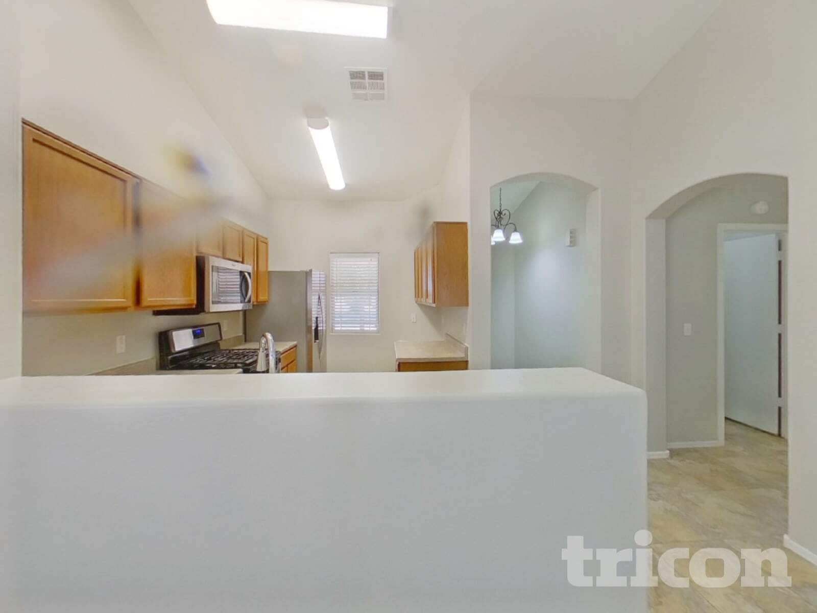 Building Photo - 35770 W Velazquez Dr