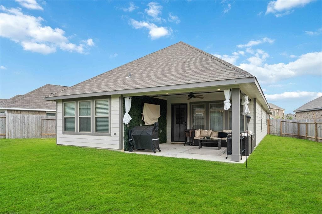 Building Photo - 5042 Chestnut Orchard Dr
