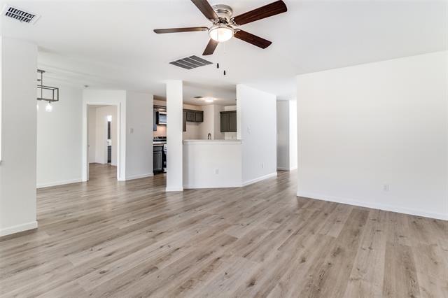 Building Photo - 1808 Southridge Ln