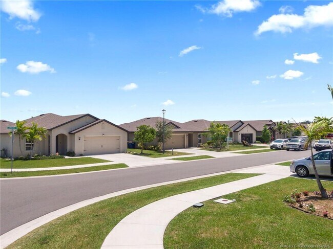 Building Photo - 5405 Jamboree Dr