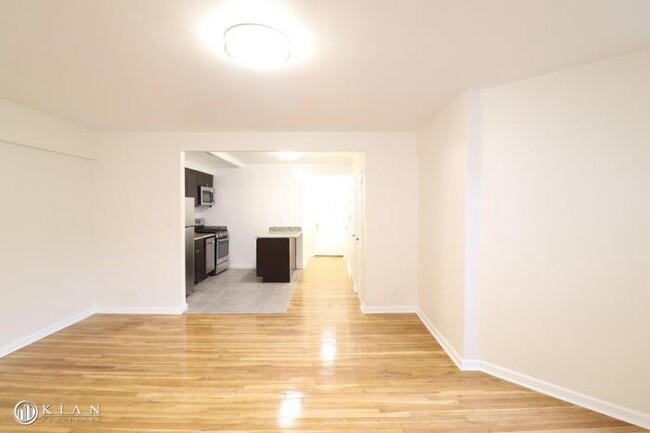 Building Photo - 1 bedroom in Flushing NY 11355