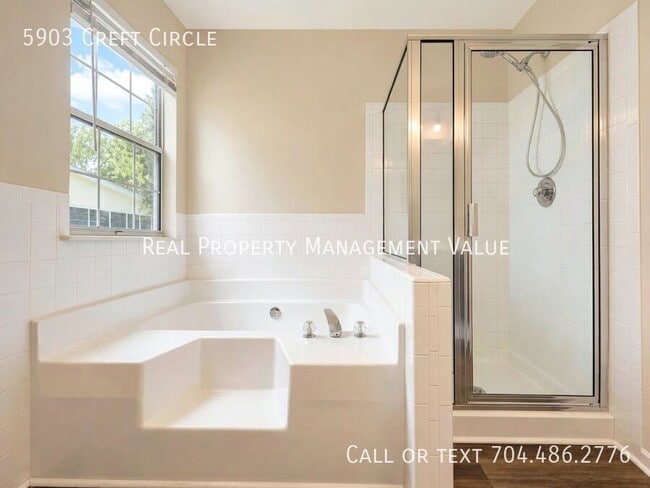 Building Photo - 5903 Creft Cir