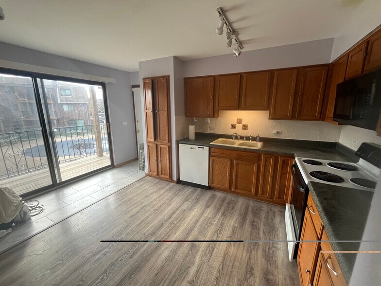 Building Photo - 1452 Carol Ct