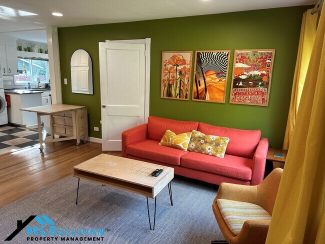 Building Photo - 1516 London Cir