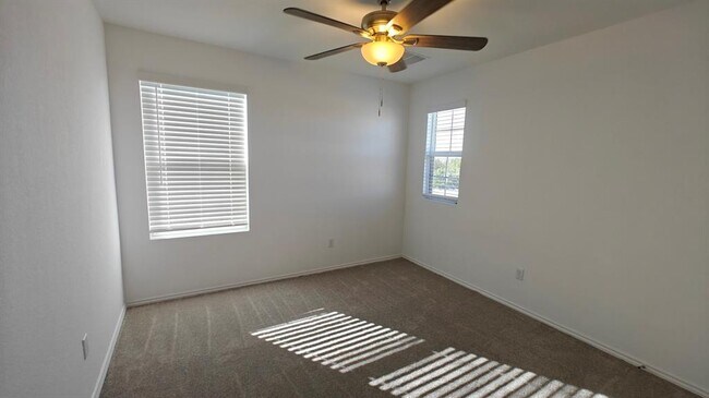 Building Photo - 106 Arbordale St