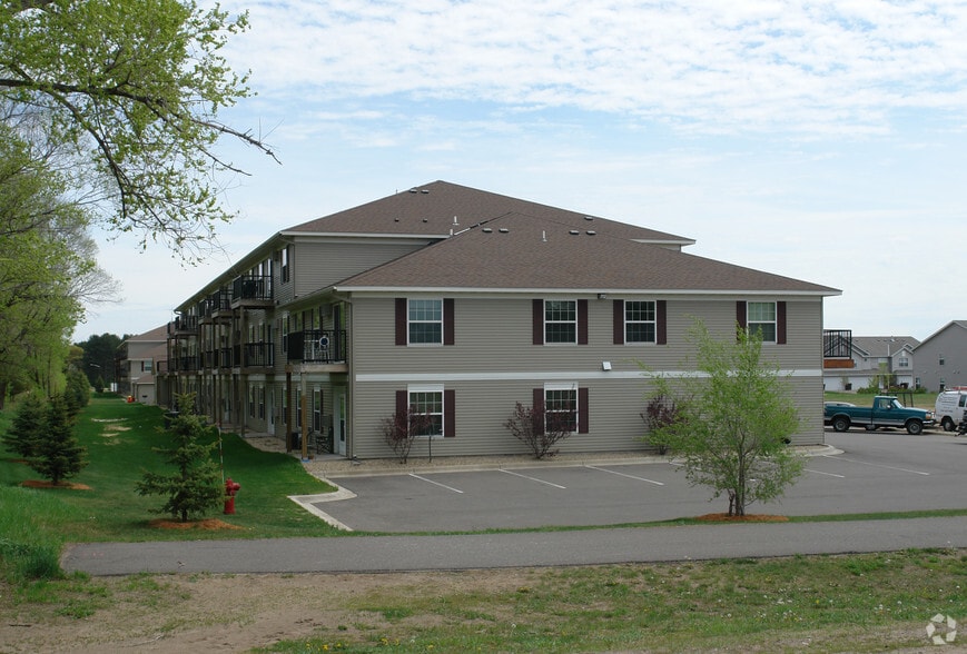 Pinewood Estates 25685 3rd St W Zimmerman MN 55398 Apartment Finder