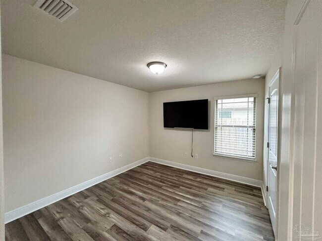 Building Photo - 5143 Carmell Ridge Cir