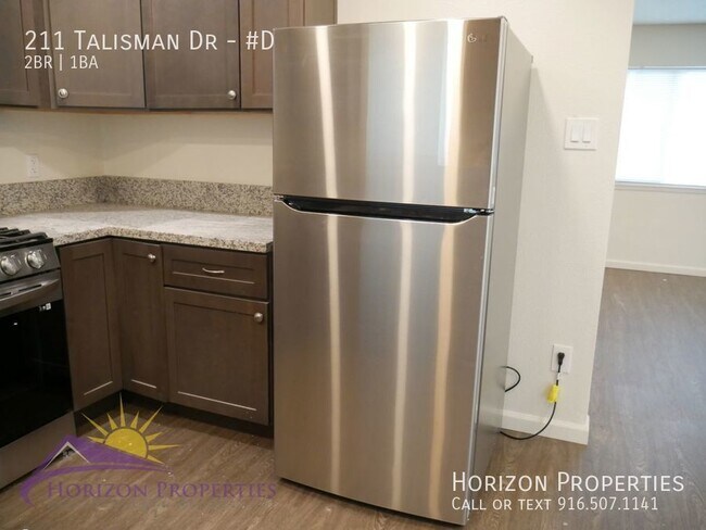 Building Photo - 211 Talisman Dr