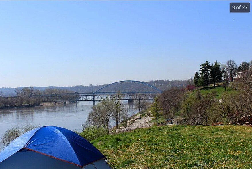 Building Photo - 520 Washington St