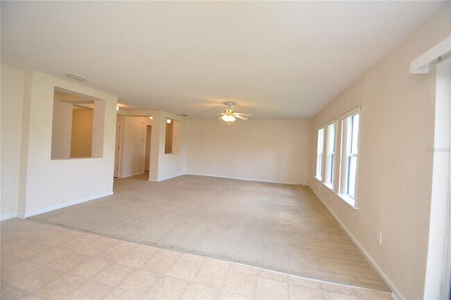 Building Photo - 116 London Dr