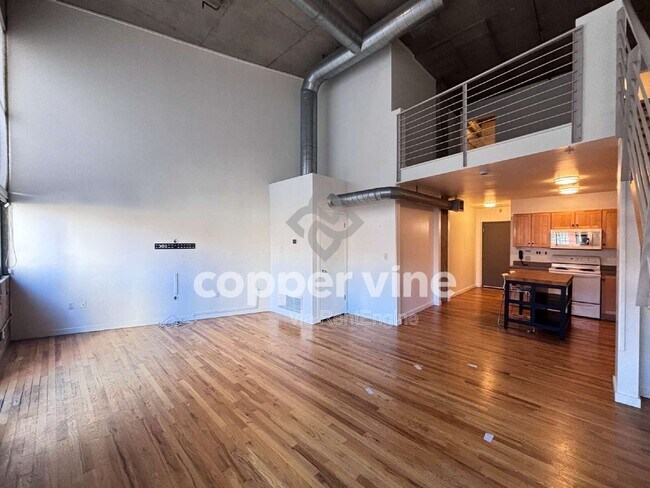 Building Photo - 1050 Cherokee St