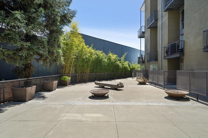 Building Photo - 1007 41st St