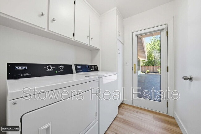 Building Photo - 155 Mountain Canyon Pl