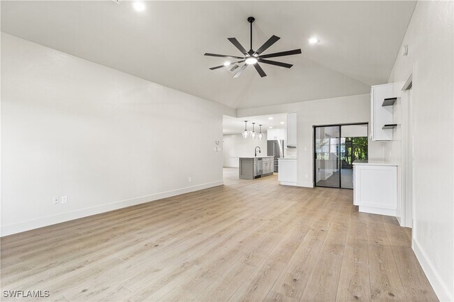 Building Photo - 1911 Princess Ct