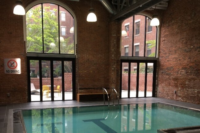 Building Photo - 781 Tremont St