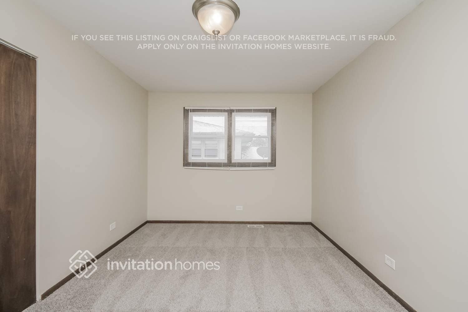 Building Photo - 16632 Parkview Ave