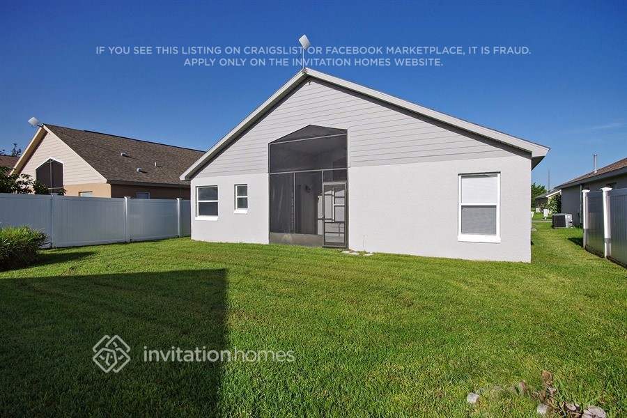 Building Photo - 11235 Crystal Glen Blvd