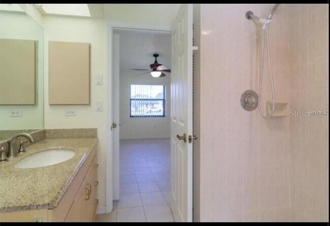 Building Photo - 25230 Campos Dr