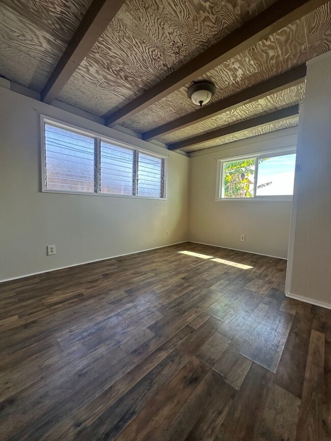 Building Photo - Pacific Palisades BIG SPACIOUS 5 bed, 2.5 ...