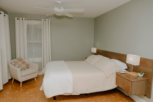 Building Photo - 608 N Emerson Ave