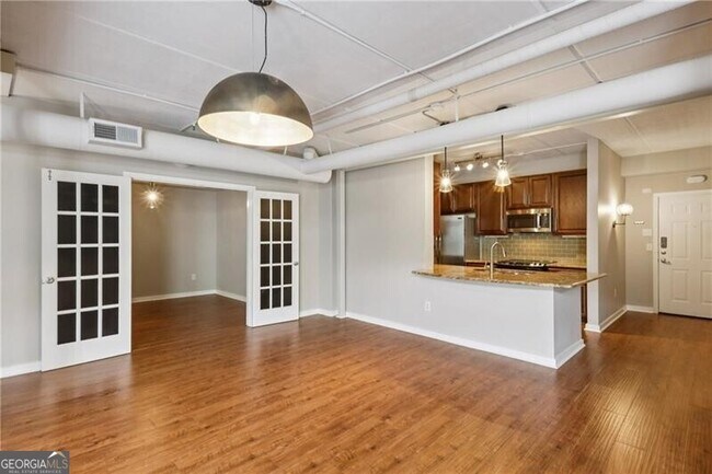 Building Photo - 800 Peachtree St NE