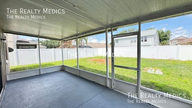 Building Photo - 13628 Tetherline Trail
