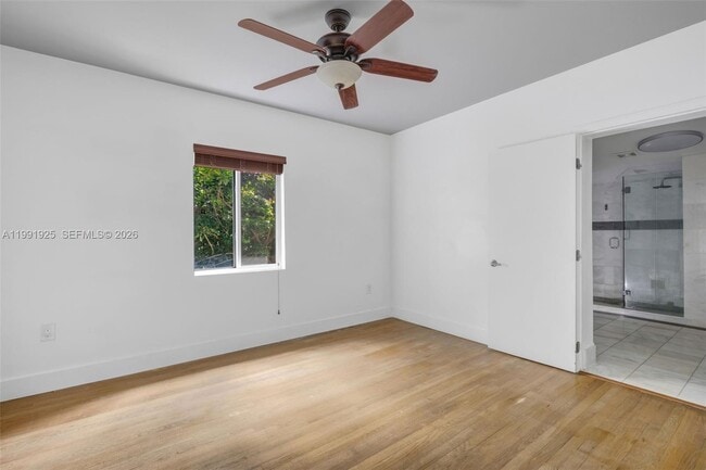 Building Photo - 438 Mendoza Ave