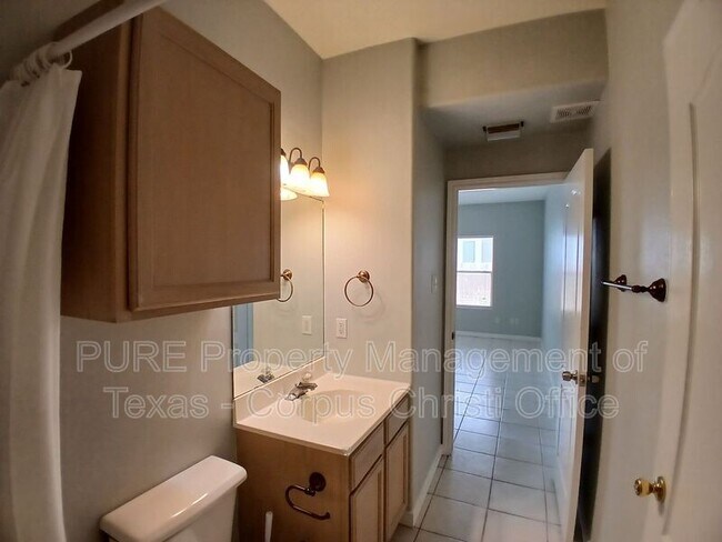 Building Photo - 14006 Fortuna Bay Dr