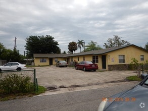 Building Photo - 307-333 Melody Lane