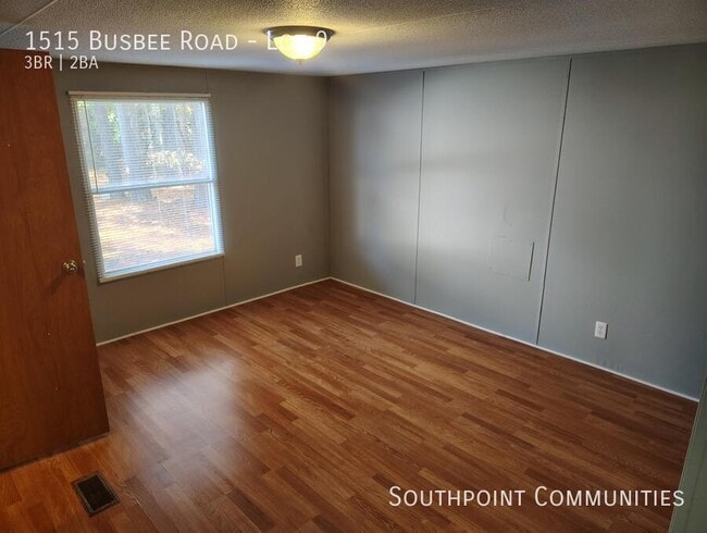 Building Photo - 1515 Busbee Rd