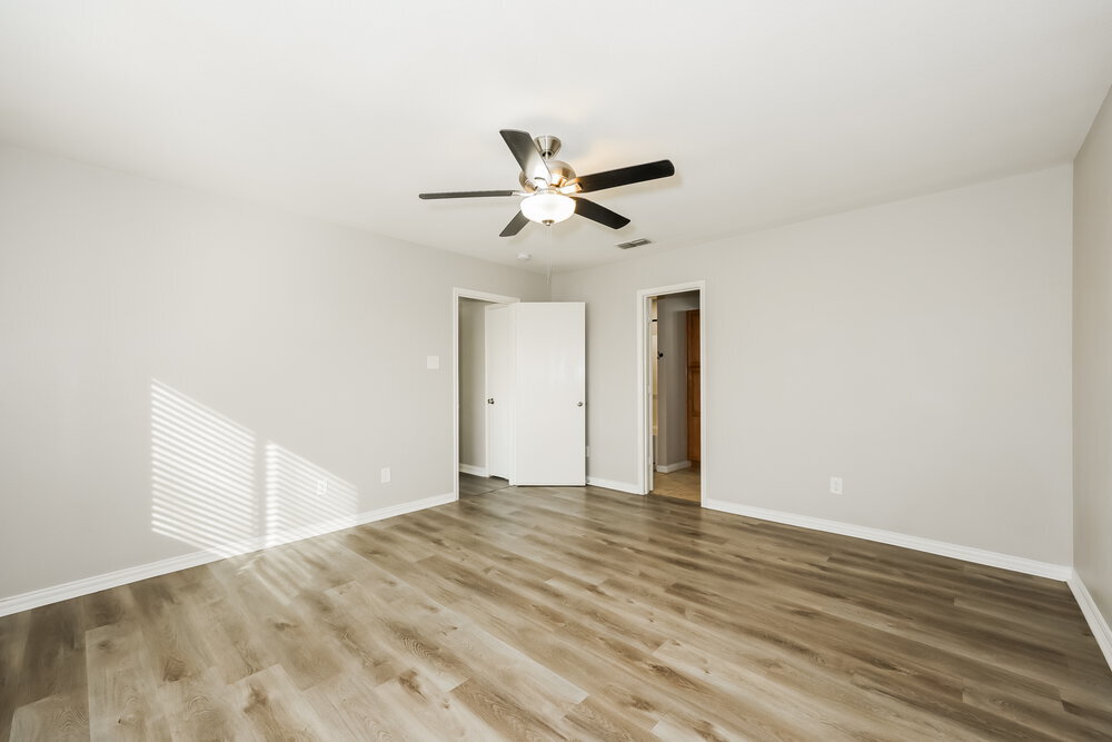 Building Photo - 6417 Longmont Trail