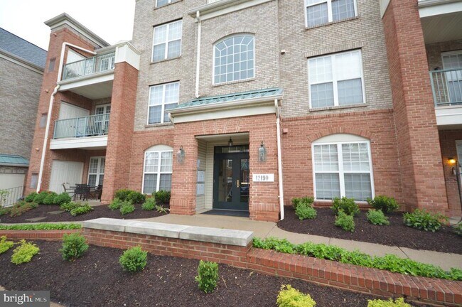 Building Photo - 12190 Abington Hall Pl