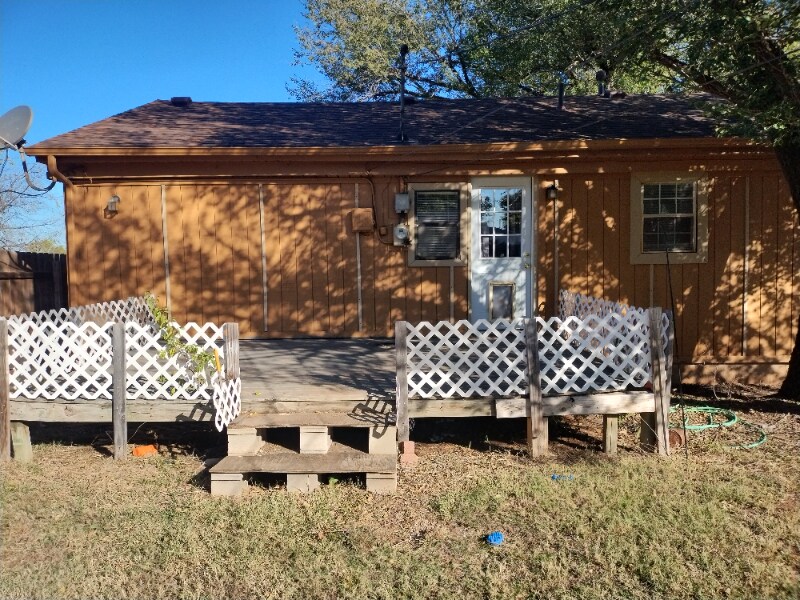 Building Photo - 414 NW 97th St