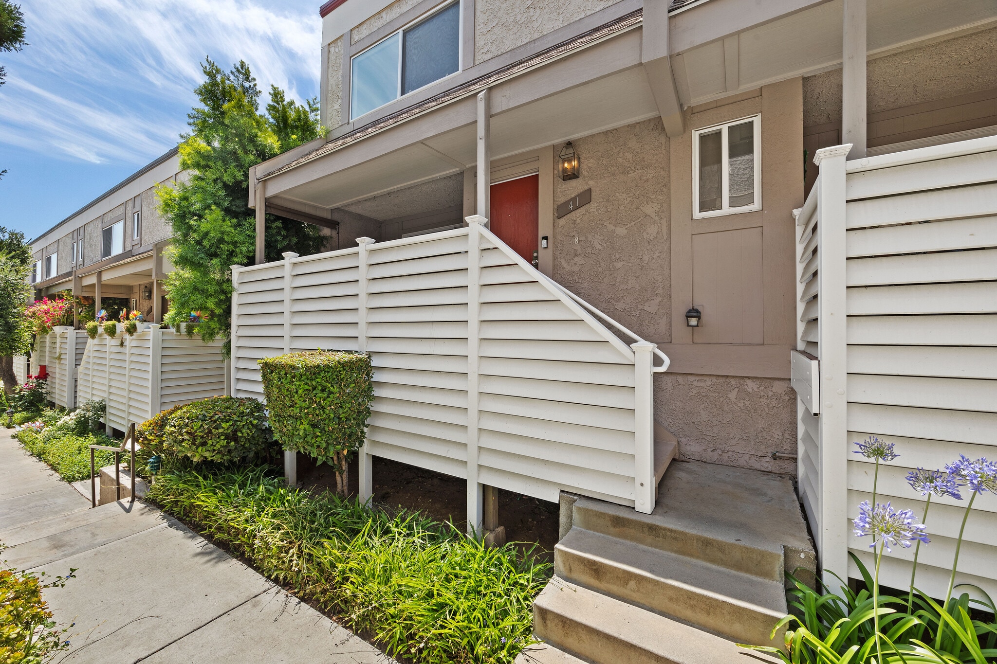 Building Photo - 18333 Hatteras St