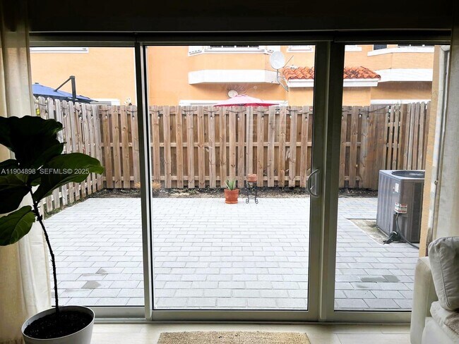 Building Photo - 14305 SW 57th Ln