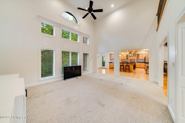 Building Photo - 12307 Ridgeview Dr