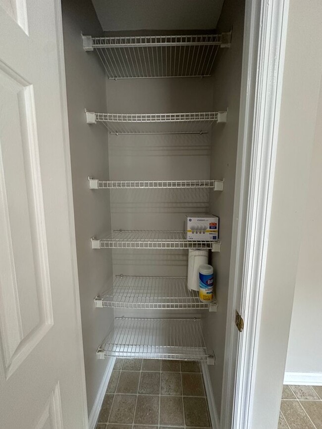 Building Photo - 150 Morristown Rd