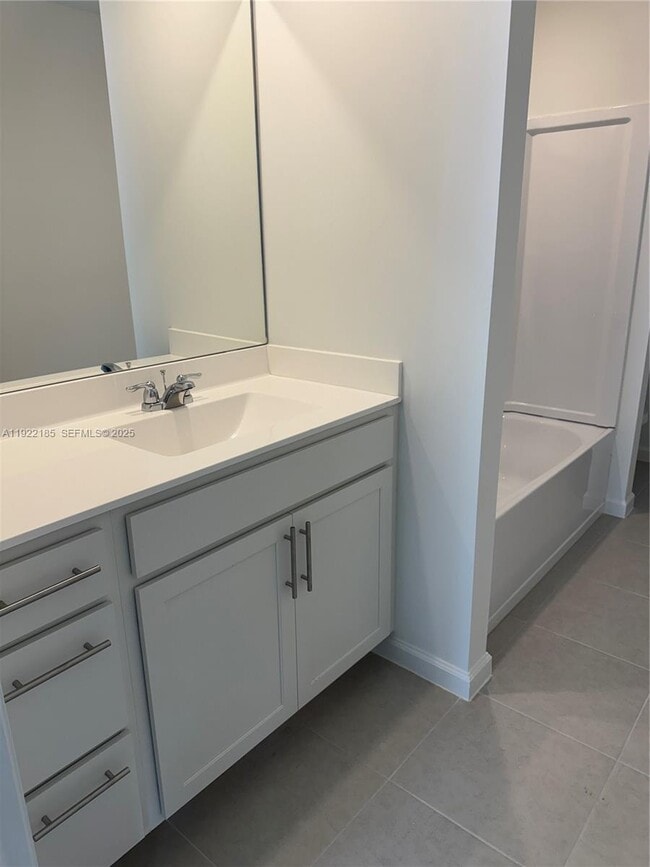 Building Photo - 5885 Sweetwood Dr