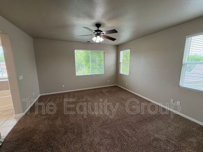 Building Photo - 1249 N Julieann St
