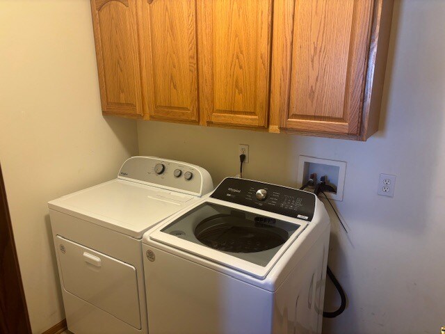 Building Photo - N6188 Shadybrook Ln