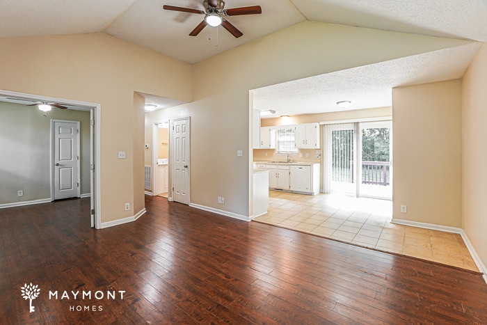 Building Photo - 63 Grassmire Dr