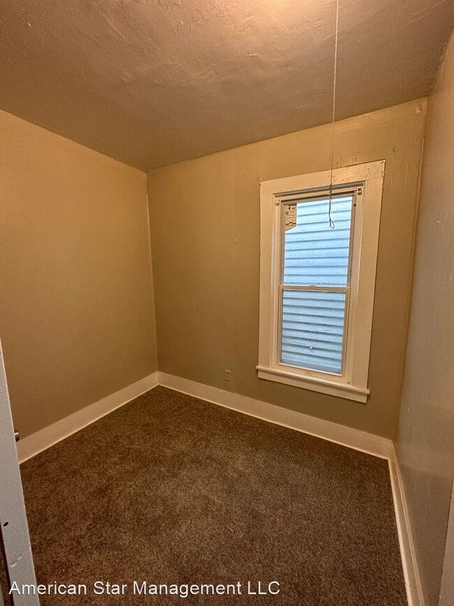 Building Photo - 5 br, 2 bath House - 212 Grote St - 1