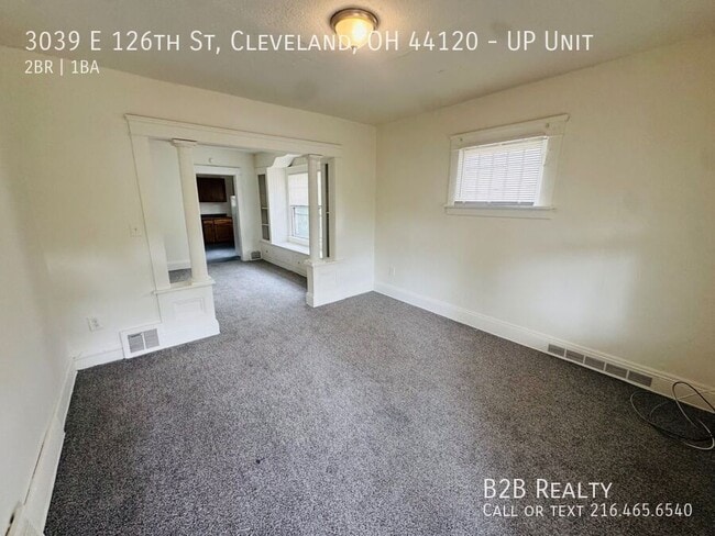 Building Photo - 3039 E 126th St