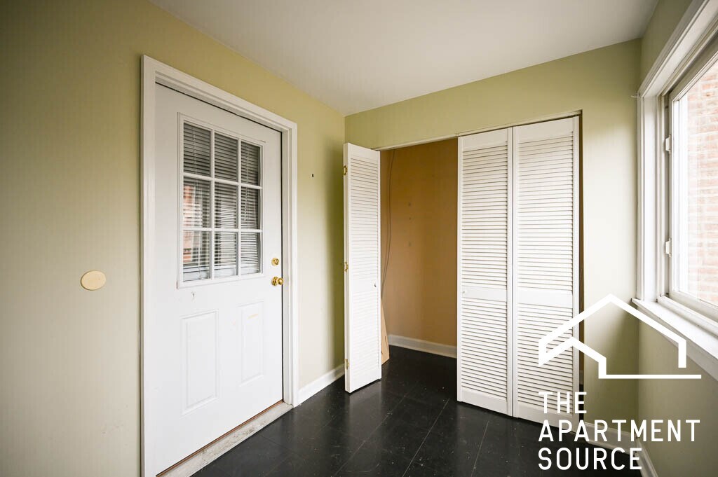 Building Photo - 3528 W Palmer St