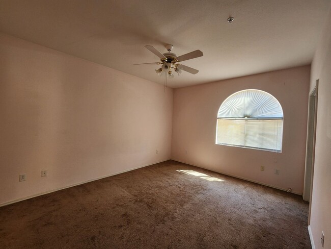 Building Photo - 2925 Wigwam Pkwy