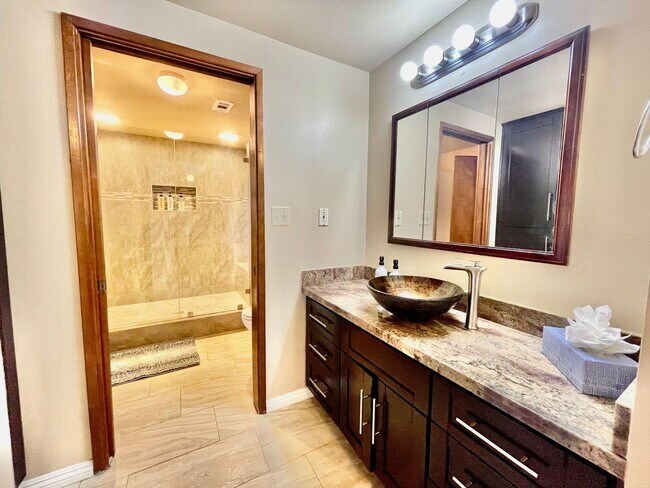 Building Photo - Furnished Beach front House in OB One Month Minimum Rental