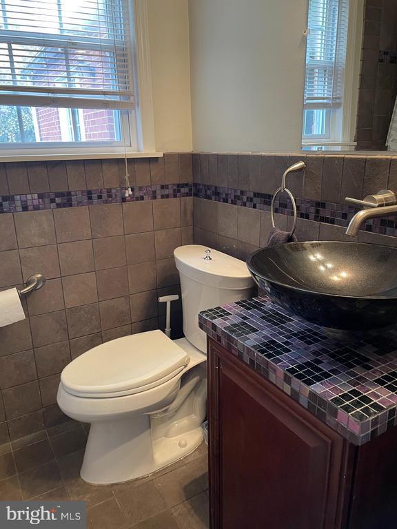 Building Photo - 4411 Edgefield Rd